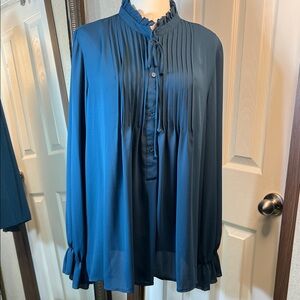 Bobeau Teal Pleated Blouse with Ruffled Collar